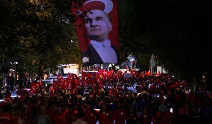 Bayraklı’da Cumhuriyet Bayramı coşkusu