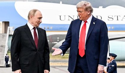 Donald Trump’tan Budapeşte zirvesi: Ukrayna barışı için Putin’le masaya oturacak