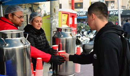 Ödemiş’te güne sıcak başlangıç: Çorba ve ekmek ikramı başladı