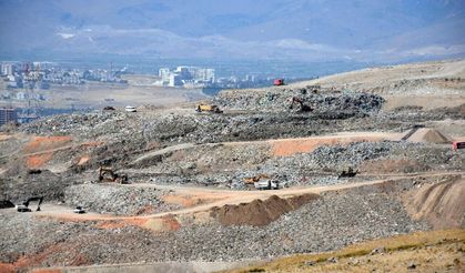 Çiğli meclisinde gündem yine Harmandalı: Çiğli çöp konusunda tüm İzmir’den alacaklı