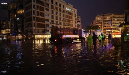 Lodos denizi taşırdı: Seviye 85 santimetreye kadar yükseldi