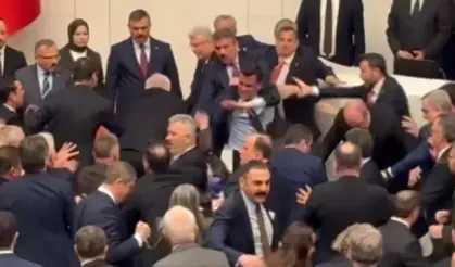 CHP'li Tanal bu akşam hastanede tutulacak: TBMM'de darp edilen vekiller hastaneye kaldırılmıştı