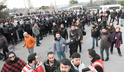 Migros işçileri sokağa çıktı: Polis ters kelepçe ile müdahale etti!