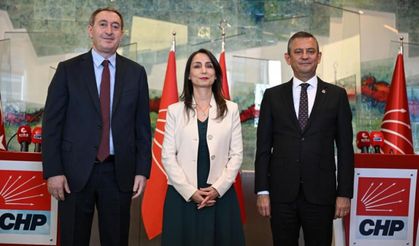 CHP'ye 'mutlak butlan' kararına DEM Parti'den ilk tepki: Siyaseti yargıyla dizayn operasyonunun parçası