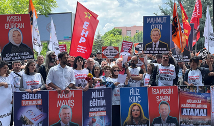Ataması yapılmayan öğretmenler MEB önünde: Sözler tutulmazsa Ankara'ya kitlesel olarak geleceğiz!