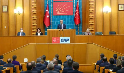 Özgür Özel’den çağrı: CHP Grup Toplantısı saat 13.30’da yapılacak!