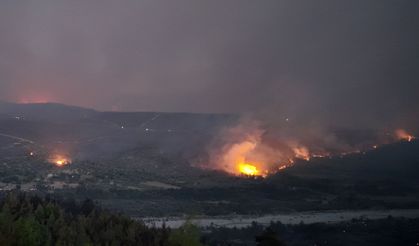 Seydikemer yangınına müdahale sürüyor: 300 hane tahliye edildi