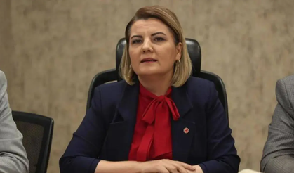 İzmit Belediye Başkanı Fatma Kaplan Hürriyet ve 19 kişi tutuklandı