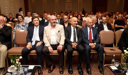 CHP’li Polat İzmir iş dünyasıyla bir araya geldi: Toplantıyı 'Fikir alışverişi fırsatı bulduk' notuyla paylaştı