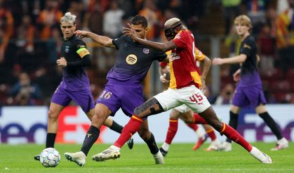 Galatasaray Devler Ligi'nde Barcelona'ya 4-1 mağlup