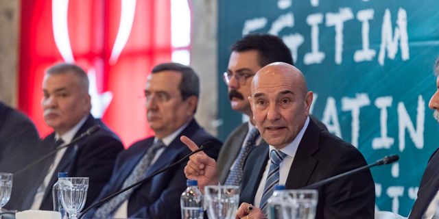 Soyer’den İzmir’de yeni eğitim modeli çağrısı