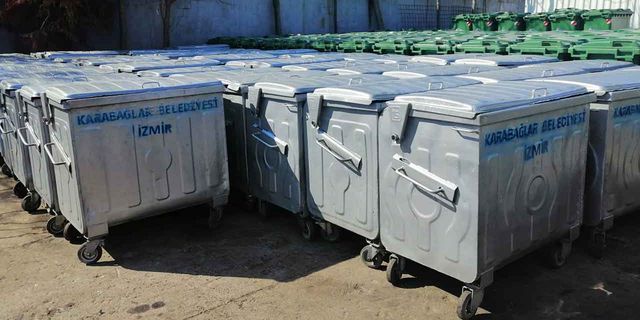 Karabağlar Belediyesi'nden deprem bölgesine çöp konteyneri