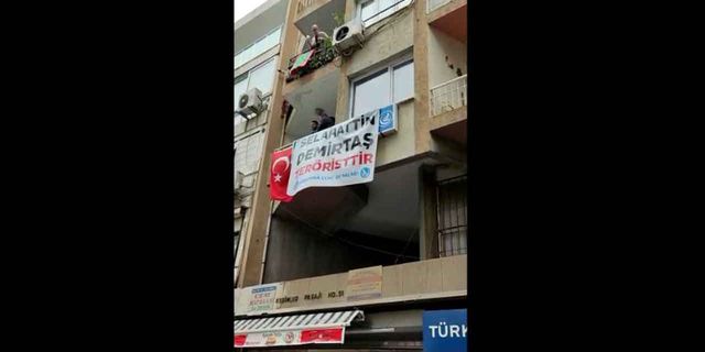 Karşıyaka'da tepki çeken pankart! İzmir bu provokasyona gelmez!