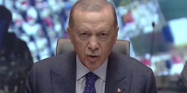 Erdoğan: Yıkılan konutların yapımına yarın başlıyoruz!