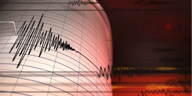 Yine sallandı: İzmir'de deprem!