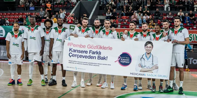Kaf Kaf’tan kansere karşı pembe gözlük