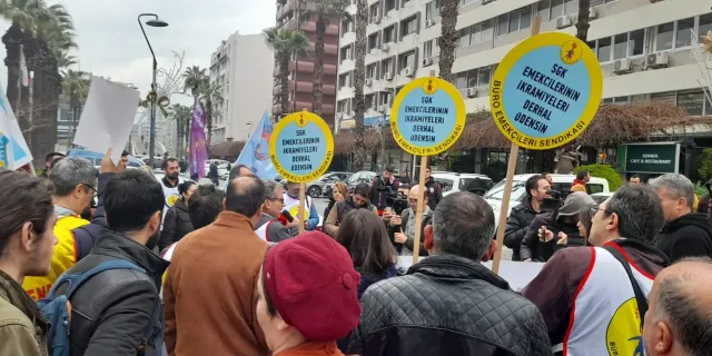 SGK emekçileri tam gün iş bıraktı