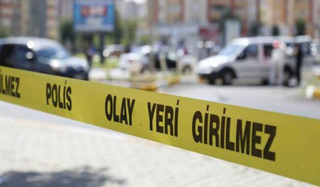 İzmir’de trafik kazası: Alkollü sürücünün aracı devrildi