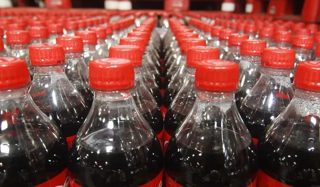 Tüketicilere acil çağrı! Coca-Cola ve Fanta'nın 0.5 litrelik ürünleri toplatılıyor