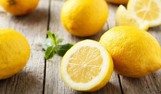 Limonlarınız kısa sürede küfleniyor mu? Bu yöntemi uygulayın limonları çöpe atmak zorunda kalmayın!