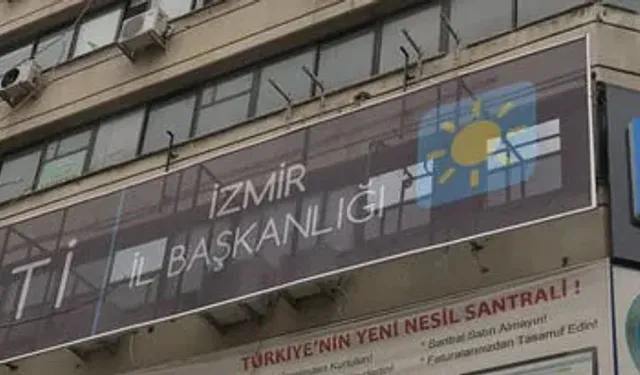 İYİ Parti İzmir'de divan belirlendi!