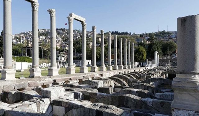 Buram buram tarih kokan İzmir'de tam da şehrin göbeğinde bir antik kent!