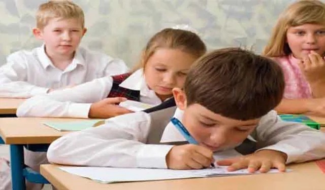 İlkokullarda yazılı sınavlar kalktı mı? Ortaokul ve liselerde sınavlar nasıl olacak?