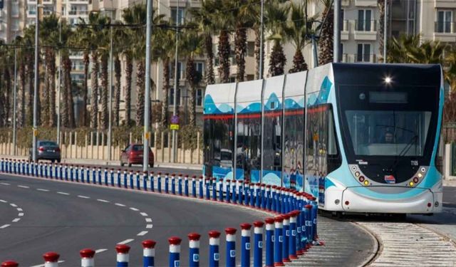 Çiğli tramvayı, Buca metrosu, deniz ulaşımı... İzmir ulaşımı ile ilgili önemli açıklamalar