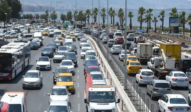 İzmir Büyükşehir duyurdu: Yarın sabah bazı yollar kapalı olacak