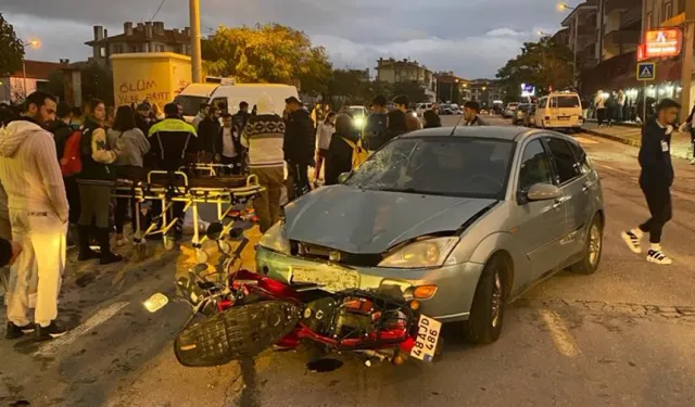Menteşe’de motosiklet ile otomobil çarpıştı: 2 yaralı