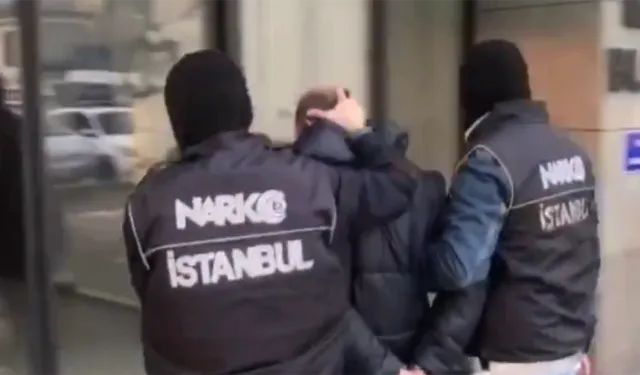 Kırmızı bültenle aranan İstanbul'a kaçmış: İki kişi daha yakalandı