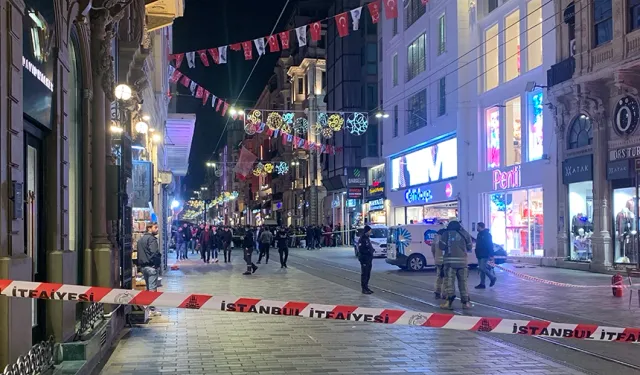 Taksim'de panik anları! İstiklal Caddesi'nin bir bölümü kapatıldı