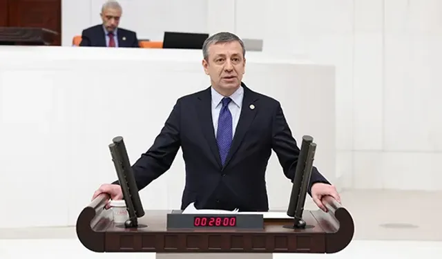 CHP'li Rahmi Aşkın Türeli’nin acı günü: Babasını kaybetti