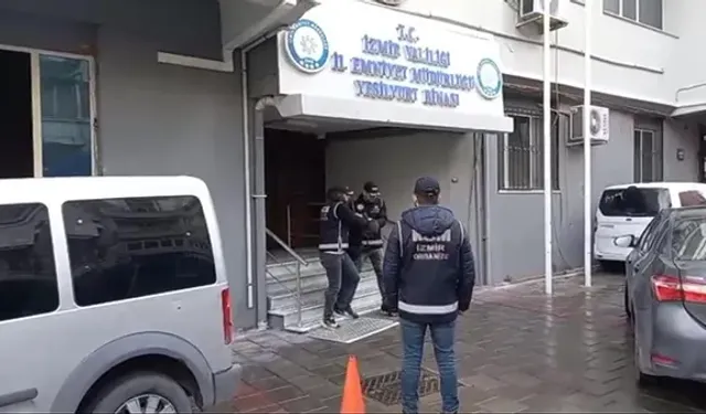 Silahlar Bornova'da, şüpheliler Torbalı'da: İzmir'de sevkiyat operasyonu