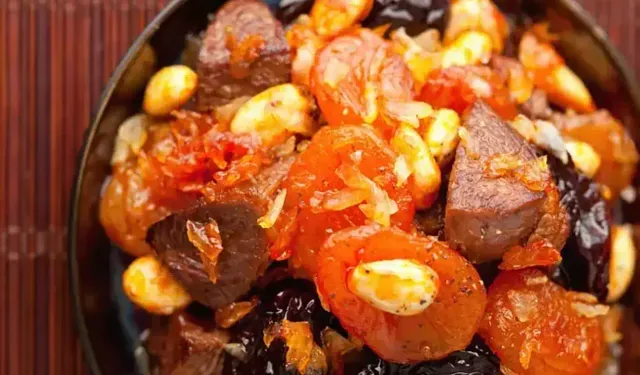 'Et ile tatlı mı yapılır' diyenlere cevap İzmir'den... Meşhur Gerdan Tatlısı nasıl yapılır?