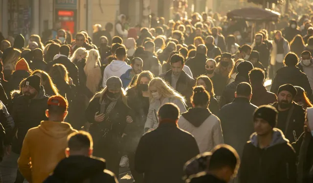 Türkiye'nin nüfusu açıklandı: 85 milyon 664 bin 944 kişi