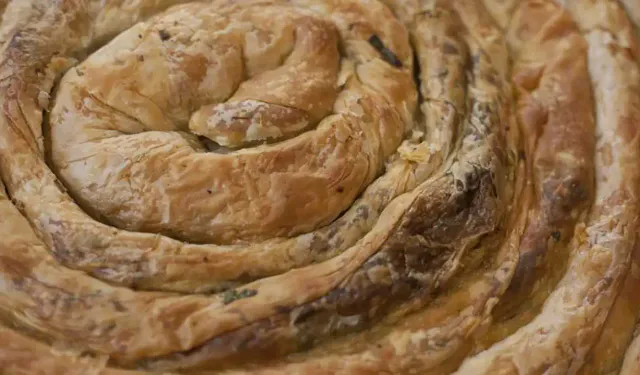 İzmir'in meşhur böreği: Yemelere doyamayacaksınız