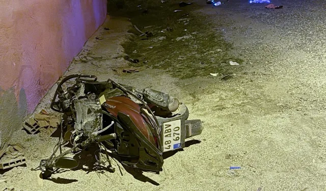 Fethiye'de hafif ticari araçla çarpışan motosikletin sürücüsü öldü