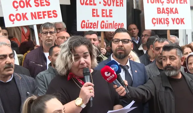 CHP İzmir İl Başkanlığı önünde Soyer eylemi | Karayılan: Özel, manipüle edilmiş anketlerle yanıltıldı 