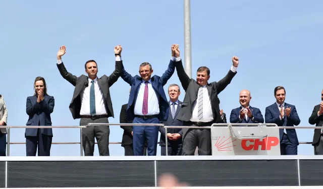 Özgür Özel: İzmir Cumhuriyet'in zapt edilemez kalesidir!