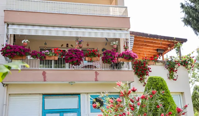Başvurular başladı: Karşıyaka en güzel balkon ve bahçesini seçiyor