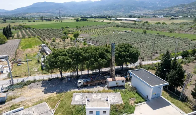 Aliağa ve Bergama'ya içme suyu müjdesi: 6 yeni sondaj kuyusu açılıyor