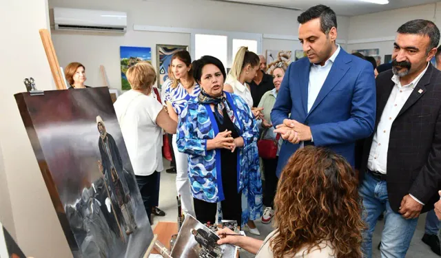 Çiğli'de resim sergisi: Belediye başkanı sanatın ve sanatçının yanında durmalı