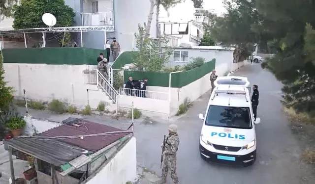 İzmir merkezli 11 ilde yasa dışı bahis operasyonu düzenlendi: 10 kişi tutuklandı