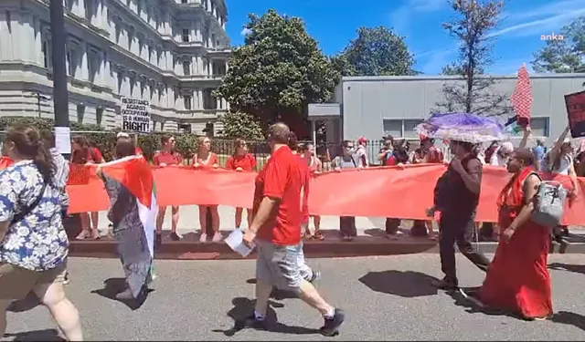 Beyaz Saray önünde ABD’nin İsrail’e desteği protesto edildi