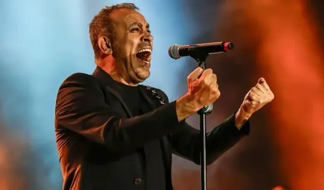 Seferihisar Teos Marina Çarşı konserleri başladı: Haluk Levent ücretsiz konser verecek