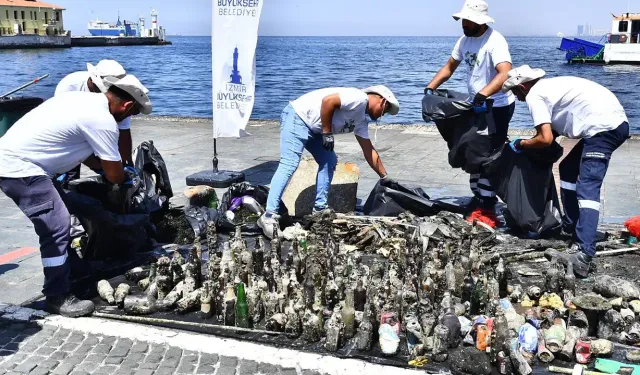 İzmir'e yakışmıyor: Denizin dibinden çıkanları görenler şoke oldu!