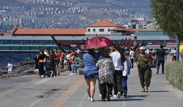 İzmir’de sıcak hava bunalttı: Beydağ’da termometre 42,5 dereceyi gösterdi