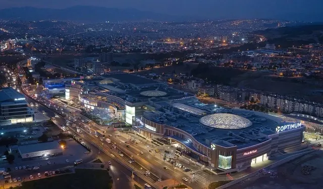 İzmir'in metropol ilçelerinden: Gaziemir'de kaç kişi yaşıyor?