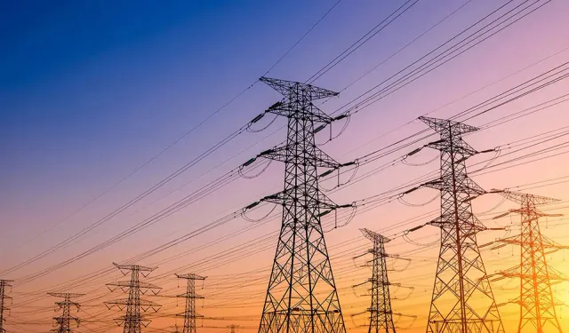 Buca'da elektrik kesintisi: Elektrikler ne zaman gelecek?